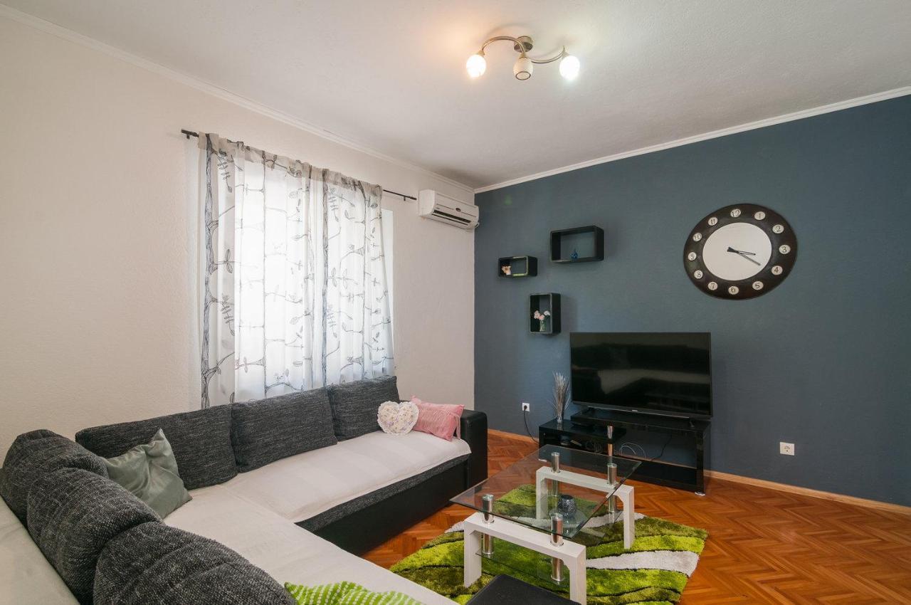 Apartman Neven ポドゥゴラ エクステリア 写真